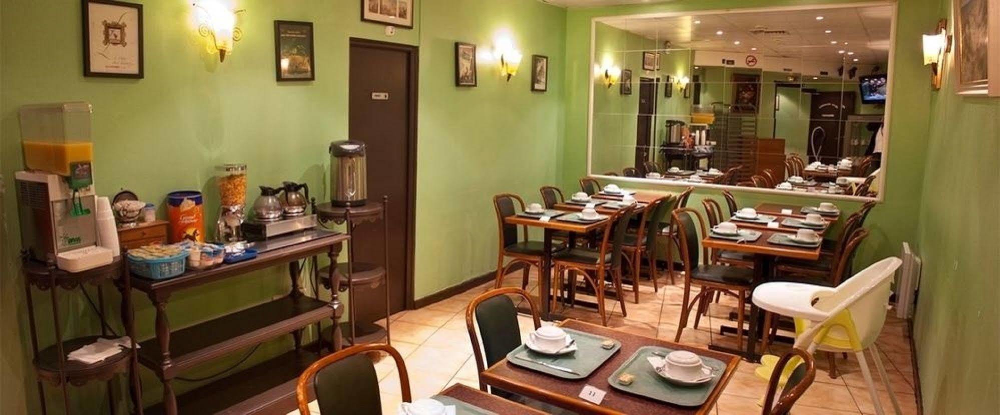 Hotel Cambrai ปารีส ภายนอก รูปภาพ